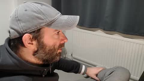 Snapshot of the_sensual_masturwait chatting on 14, 12, 2025 the_sensual_masturwait online show from 14, 12, 2025