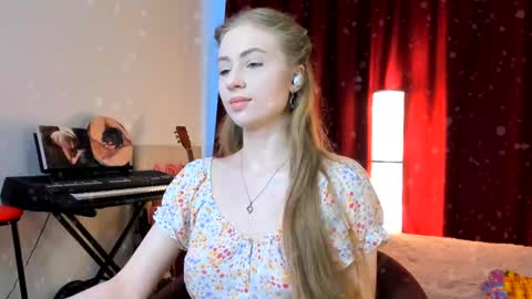 Ally    STREAMING ON TWITCH NOW Check my Twitter for updates online show from 24, 2, 2025