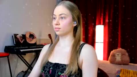 Ally    STREAMING ON TWITCH NOW Check my Twitter for updates online show from 14, 1, 2026