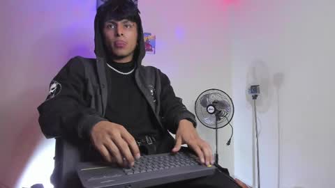 Snapshot of the_weed_guys chatting on 18, 1, 2025 Danny online show from 18, 1, 2025