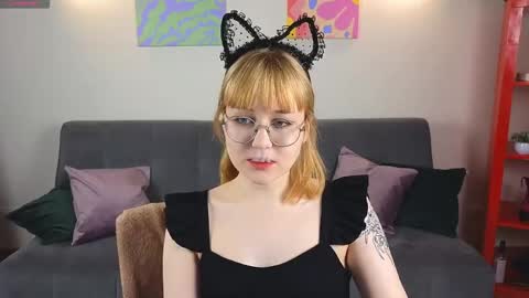 Snapshot of thea_quill chatting on 4, 4, 2026 thea_quill online show from 4, 4, 2026
