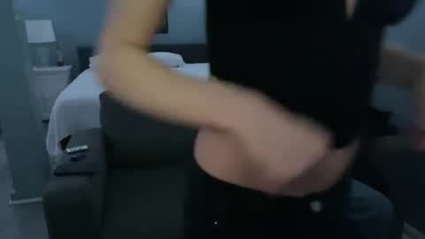 Snapshot of theauroravee chatting on 1, 4, 2026 theauroravee online show from 1, 4, 2026