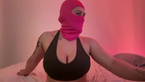 Snapshot of thebellarosa chatting on 29, 4, 2026 Bella Rosa online show from 29, 4, 2026