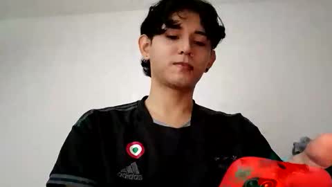 Snapshot of thebluesky_18 chatting on 22, 10, 2025 thebluesky_18 online show from 22, 10, 2025