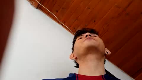 Snapshot of thebluesky_18 chatting on 1, 12, 2025 thebluesky_18 online show from 1, 12, 2025