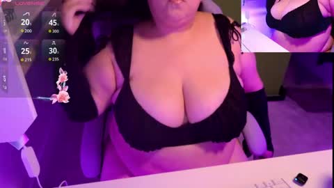 TheBouncingBetty online show from 19, 4, 2026