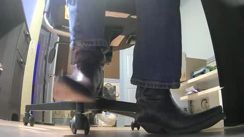 Snapshot of thecowboy_74 chatting on 1, 3, 2026 thecowboy_74 online show from 1, 3, 2026