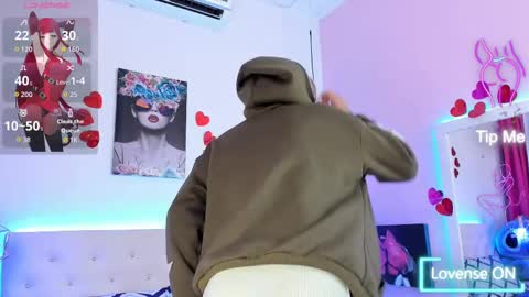 Snapshot of thedoll_ethan chatting on 28, 10, 2025 ethan online show from 28, 10, 2025