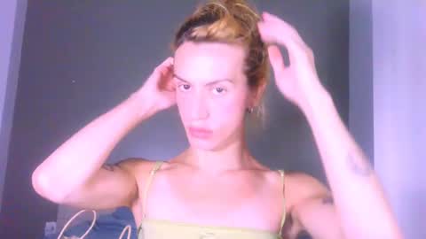 Snapshot of thedollxxxperience chatting on 19, 4, 2026 Yolanda online show from 19, 4, 2026