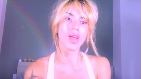 Snapshot of thedollxxxperience chatting on 18, 5, 2026 Yolanda online show from 18, 5, 2026