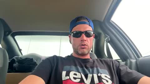 Carter Bates online show from 10, 5, 2026