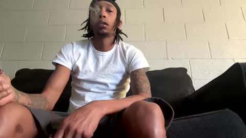 Snapshot of thee304slayer chatting on 10, 11, 2025 thee304slayer online show from 10, 11, 2025