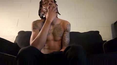 Snapshot of thee304slayer chatting on 2, 12, 2025 thee304slayer online show from 2, 12, 2025