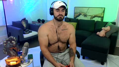 Snapshot of theeestallion33 chatting on 1, 12, 2024 The Stallion online show from 1, 12, 2024