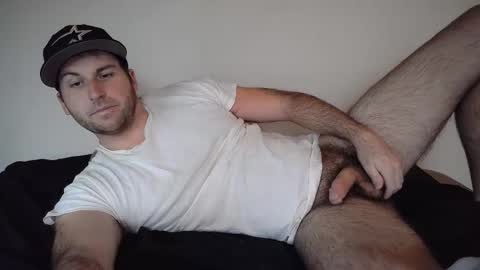 Snapshot of theetwohander chatting on 18, 4, 2026 Theetwohander online show from 18, 4, 2026