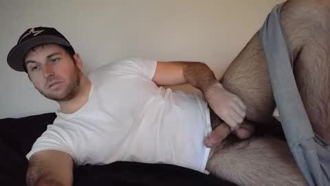 Snapshot of theetwohander chatting on 19, 4, 2026 Theetwohander online show from 19, 4, 2026