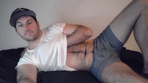 Snapshot of theetwohander chatting on 30, 4, 2026 Theetwohander online show from 30, 4, 2026