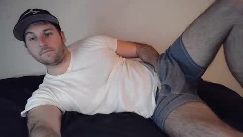 Snapshot of theetwohander chatting on 1, 5, 2026 Theetwohander online show from 1, 5, 2026