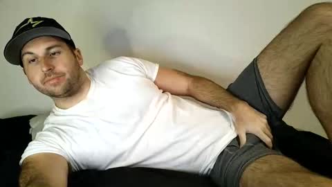 Snapshot of theetwohander chatting on 21, 5, 2026 Theetwohander online show from 21, 5, 2026