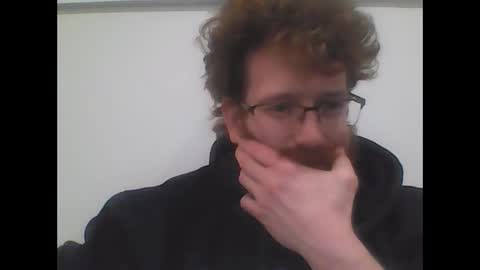 Snapshot of thefunofit chatting on 2, 11, 2025 thefunofit online show from 2, 11, 2025