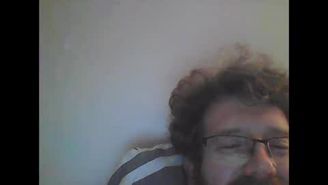 Snapshot of thefunofit chatting on 2, 11, 2025 thefunofit online show from 2, 11, 2025