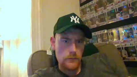 Snapshot of thegingerjim chatting on 14, 12, 2025 thegingerjim online show from 14, 12, 2025