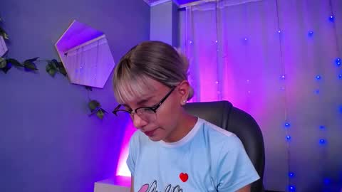 Snapshot of thegodmother_gh chatting on 25, 10, 2025 Peyton online show from 25, 10, 2025