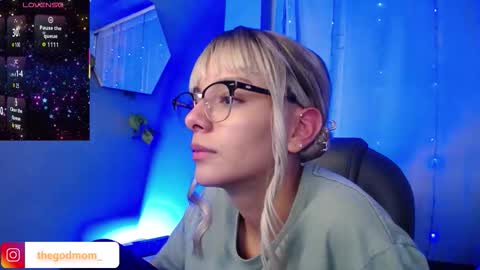 Snapshot of thegodmother_gh chatting on 8, 11, 2025 Peyton online show from 8, 11, 2025