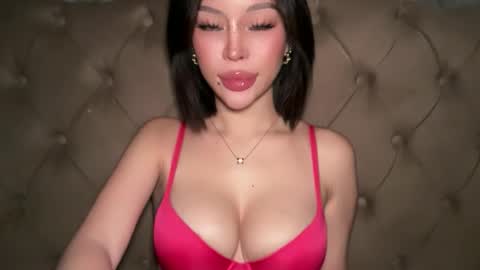 Snapshot of thegreat_legacy chatting on 23, 4, 2026 Elle dont forget to folloW me and thumbs up online show from 23, 4, 2026