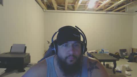 Snapshot of thehawaiian93 chatting on 3, 3, 2025 thehawaiian93 online show from 3, 3, 2025