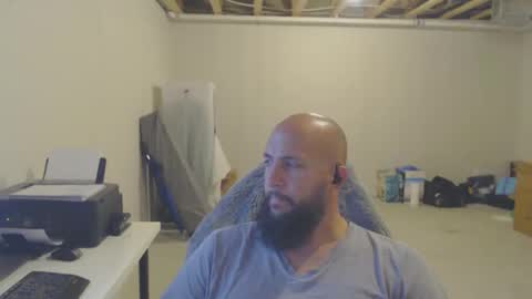 Snapshot of thehawaiian93 chatting on 27, 10, 2025 thehawaiian93 online show from 27, 10, 2025