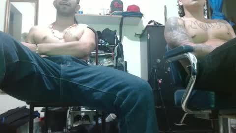 Snapshot of thehousedog chatting on 10, 10, 2025 thehousedog online show from 10, 10, 2025