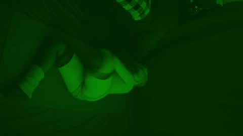 Snapshot of thehungmantis chatting on 15, 1, 2025 thehungmantis online show from 15, 1, 2025