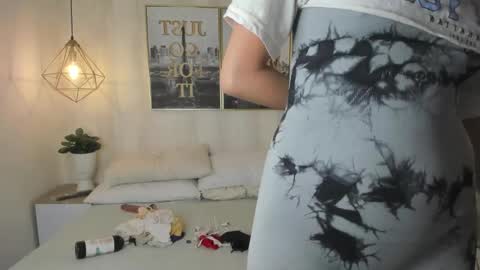 Theia  online show from 3, 12, 2024