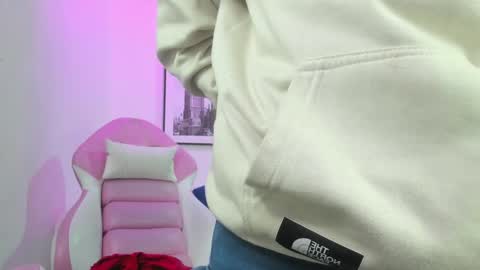 Theia  online show from 24, 2, 2025