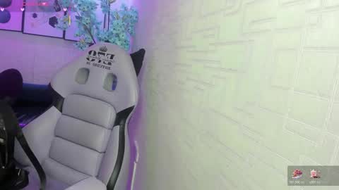 Theia  online show from 15, 1, 2026