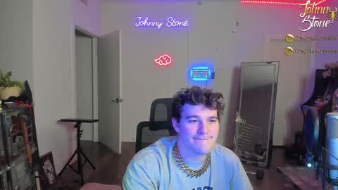 Snapshot of thejohnnystone chatting on 16, 12, 2024 Johnny Stone online show from 16, 12, 2024