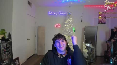 Snapshot of thejohnnystone chatting on 20, 12, 2024 Johnny Stone online show from 20, 12, 2024
