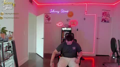 Snapshot of thejohnnystone chatting on 18, 2, 2025 Johnny Stone online show from 18, 2, 2025