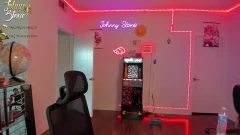 Snapshot of thejohnnystone chatting on 2, 3, 2025 Johnny Stone online show from 2, 3, 2025