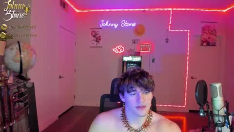 Snapshot of thejohnnystone chatting on 10, 3, 2025 Johnny Stone online show from 10, 3, 2025