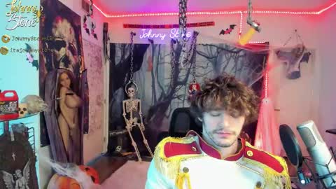 Snapshot of thejohnnystone chatting on 17, 10, 2025 Johnny Stone online show from 17, 10, 2025