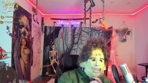 Snapshot of thejohnnystone chatting on 19, 10, 2025 Johnny Stone online show from 19, 10, 2025