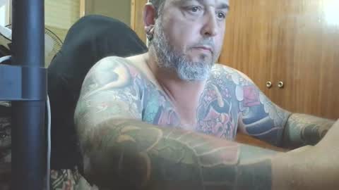 Snapshot of thekier chatting on 14, 11, 2025 thekier online show from 14, 11, 2025