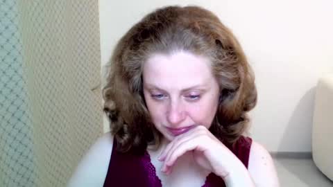 Ella online show from 27, 5, 2026