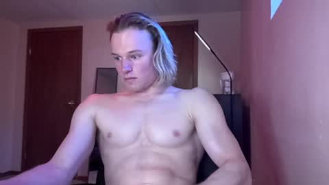 Snapshot of thelevimeyers chatting on 9, 3, 2025 thelevimeyers online show from 9, 3, 2025