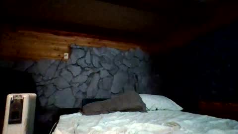 lovecreep online show from 16, 4, 2026