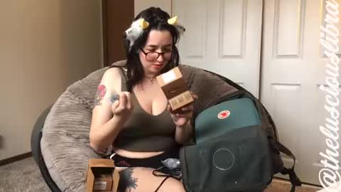 thelusciouslibra online show from 12, 1, 2025