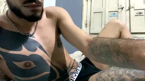 Snapshot of themarttinguyyy chatting on 26, 12, 2024 themarttinguyyy online show from 26, 12, 2024