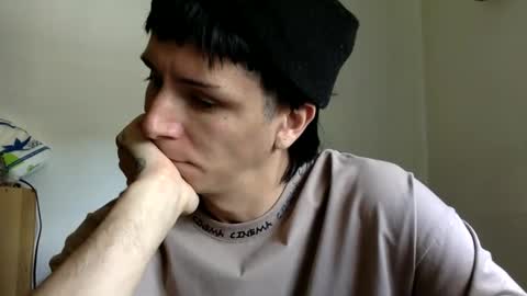 Snapshot of thematryoshka chatting on 2, 1, 2025 Lucy Lucy online show from 2, 1, 2025